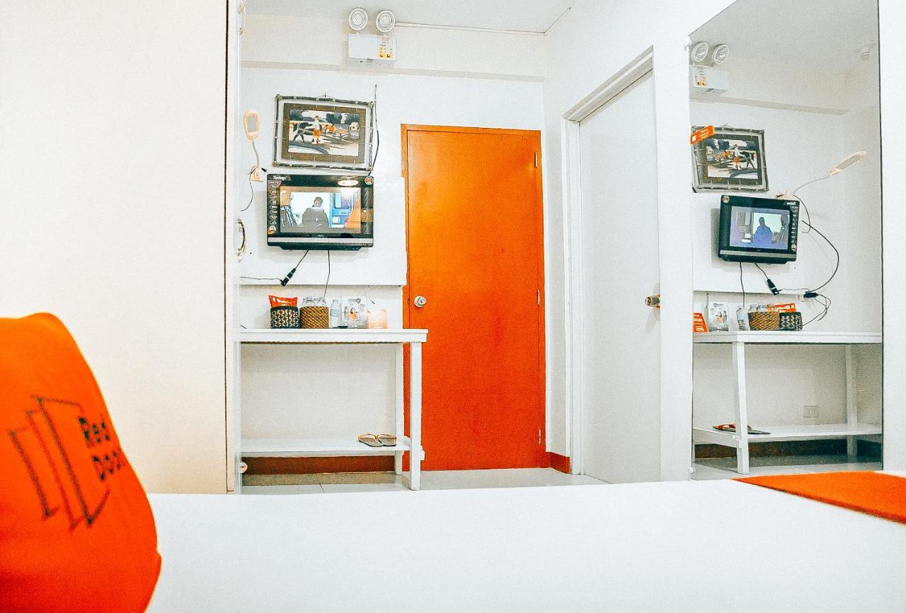 Reddoorz At S & L Apartelle Daraga Albay Legazpi Eksteriør billede