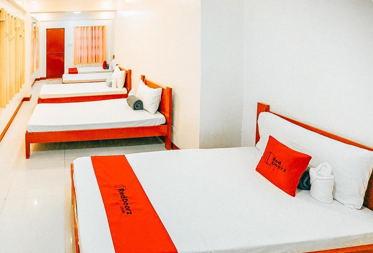 Reddoorz At S & L Apartelle Daraga Albay Legazpi Eksteriør billede