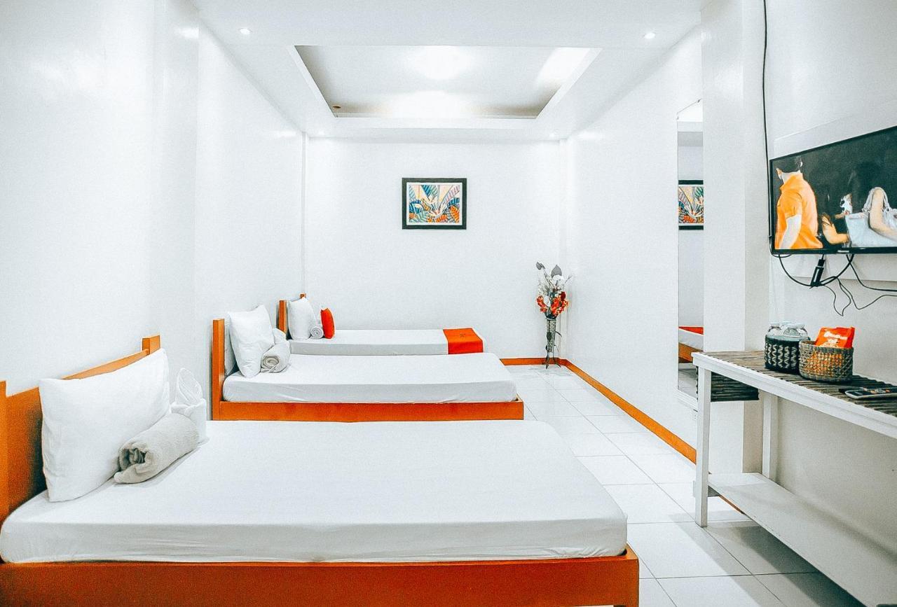 Reddoorz At S & L Apartelle Daraga Albay Legazpi Eksteriør billede