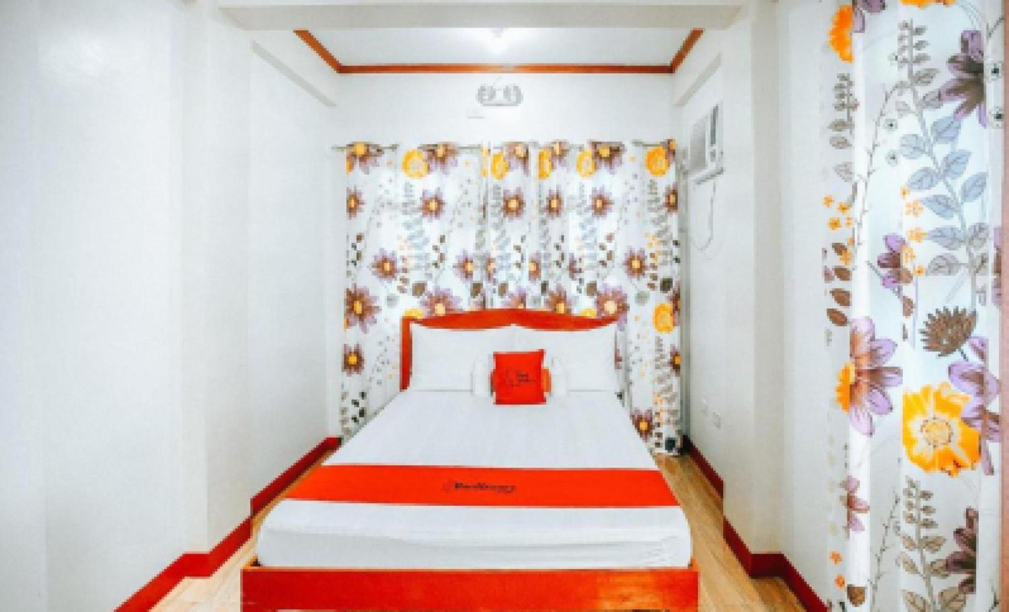 Reddoorz At S & L Apartelle Daraga Albay Legazpi Eksteriør billede